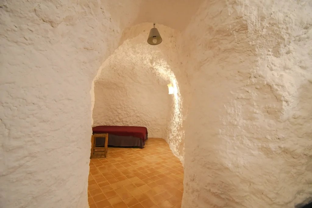 Casa cueva en la Bola de Oro (Granada)